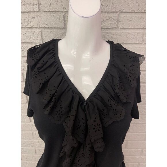 Lauren Ralph Lauren Black Ruffle V Neckline Short Sleeve Top Size M - Picture 3 of 9